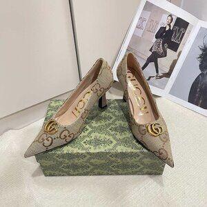 Gucci pointed-toe high heels